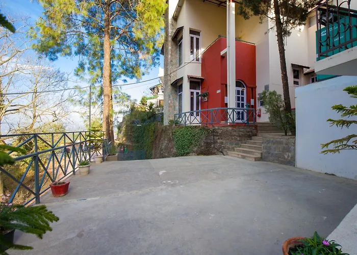 Alaya Stays Mehar Villa - 3 Bhk With Garden & Scenic Views Kasauli